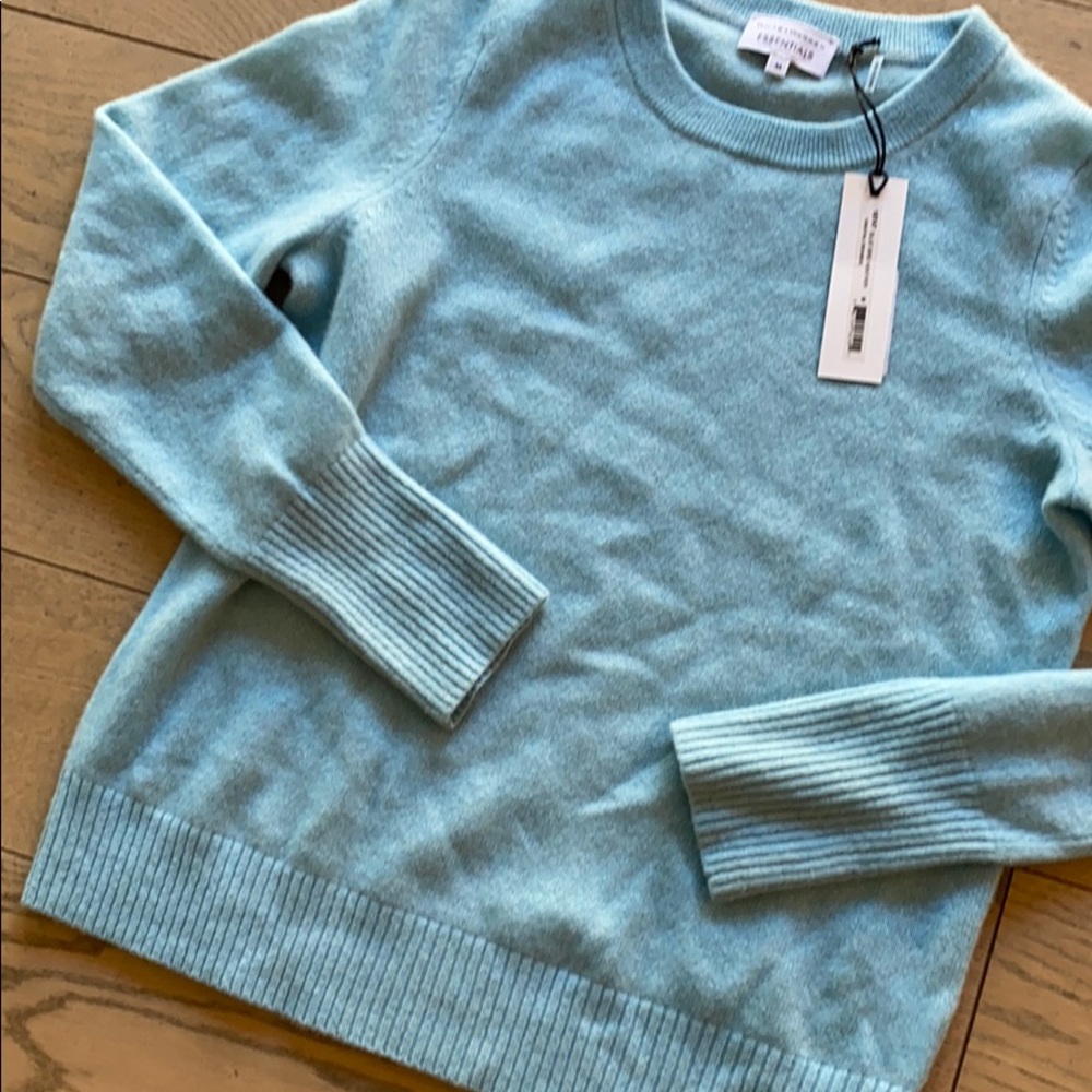 White and Warren 100% cashmere sweater